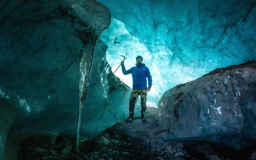 2 Day Blue Ice Cave & South Coast: Glacier Hike, Jokulsarlon & Northern Lights