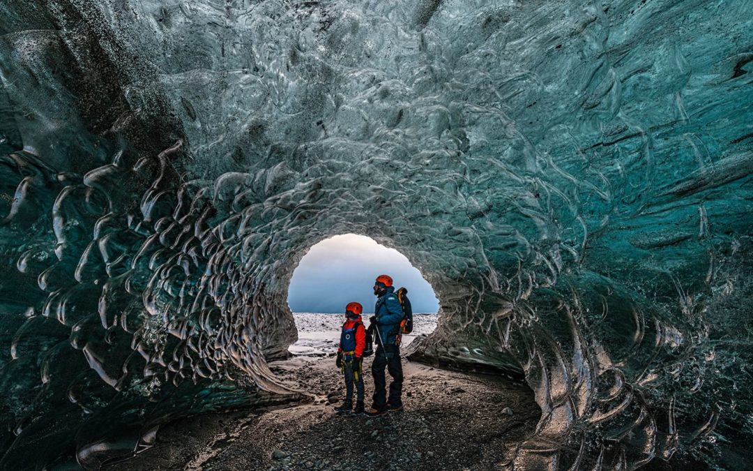 Treasure Island Blue Ice Cave – Full Day Super Jeep from Jökulsárlón